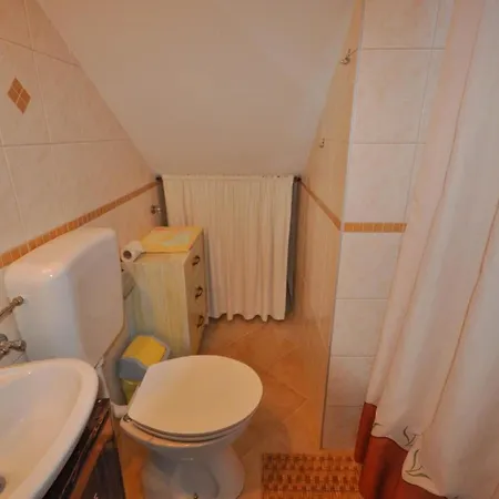 Apartment Fuer 2 Personen Ca 30 M In Buzinija, Adriakueste Kroatien Westkueste Von Istrien Buzinija