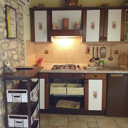 Fuer 2 Personen Ca 30 M In Buzinija, Adriakueste Kroatien Westkueste Von Istrien Apartment